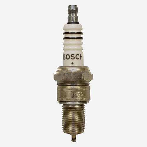 Bosch Spark Plug Bosch WR8DCW Bosch Spark Plug Bosch WR8DCW